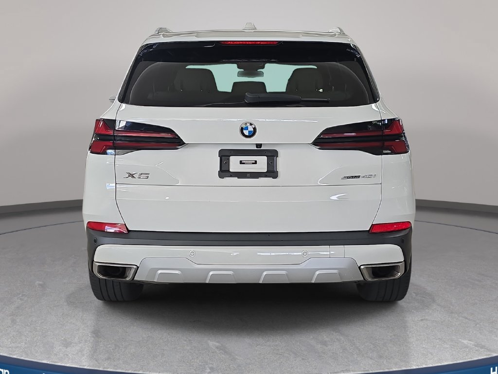 Certified 2024 BMW X5 sDrive40i w/ Premium Package RWD image 7