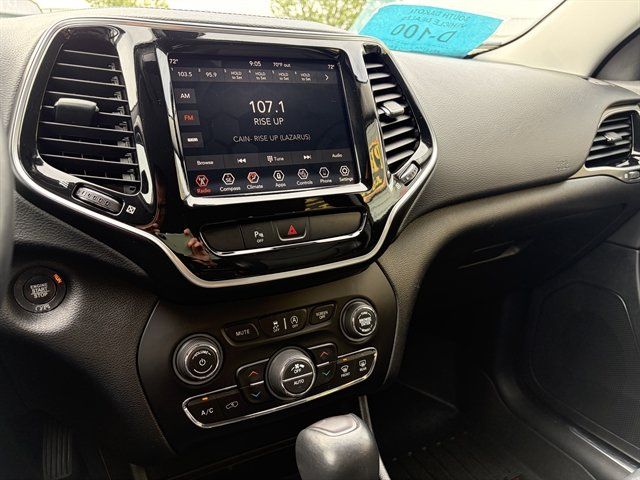 Used 2019 Jeep Cherokee Limited AWD/4WD image 29