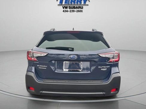 Certified 2025 Subaru Outback Premium image 4