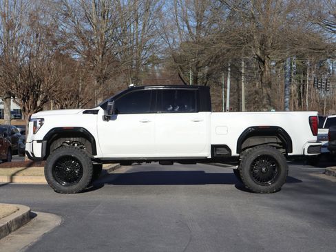 Used 2026 GMC Sierra 2500 AT4 w/ AT4 Premium Plus Package image 5