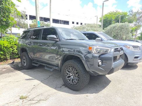 Used 2024 Toyota 4Runner TRD Off-Road AWD/4WD image 1