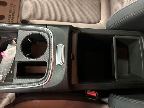 Used 2022 Hyundai Santa Fe SEL w/ Convenience Package image 19