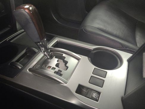 Used 2020 Toyota 4Runner Limited image 26