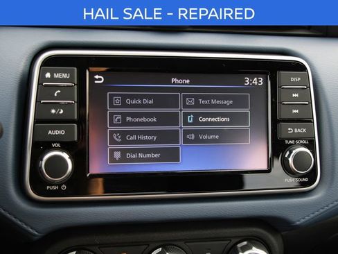 New 2025 Nissan Versa SV w/ Trunk Package FWD image 18