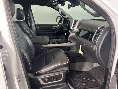 New 2026 RAM 1500 Laramie w/ Advanced Safety Group II AWD/4WD image 12