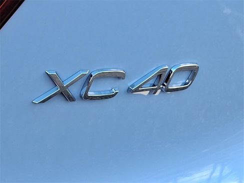 New 2026 Volvo XC40 B5 Plus w/ Protection Package Premier image 9
