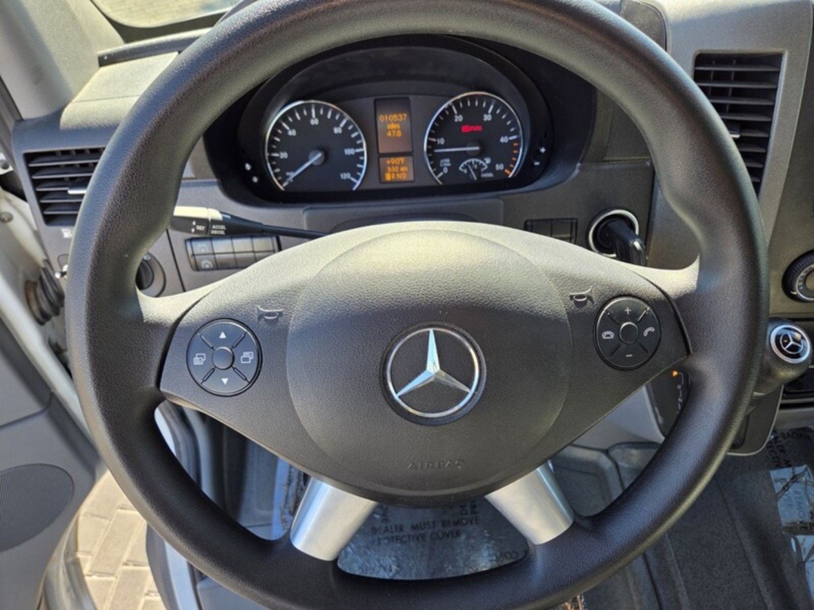 Used 2017 Mercedes-Benz Sprinter 2500 image 27
