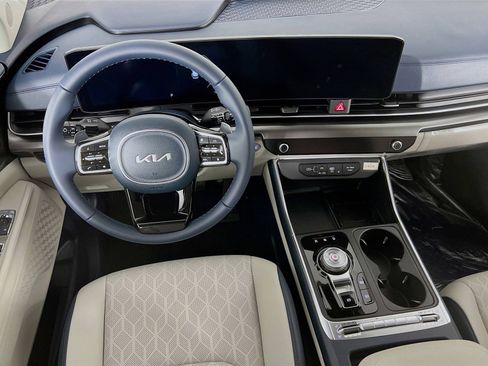 New 2026 Kia Carnival SX w/ SX Dark Edition Package FWD image 19