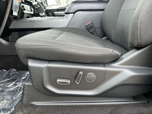 Used 2018 Ford F150 XLT w/ Equipment Group 302A Luxury image 16