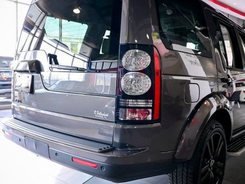 Used 2016 Land Rover LR4 HSE Silver Edition image 11