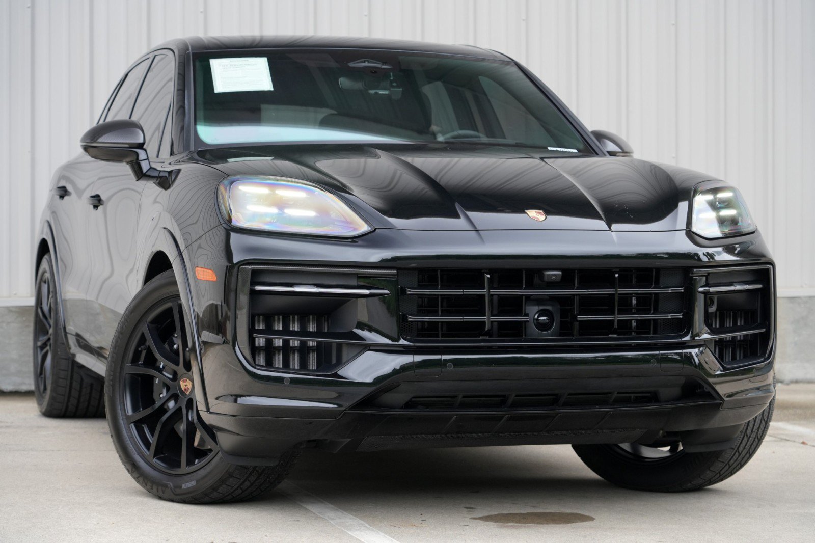 Used 2026 Porsche Cayenne GTS AWD/4WD image 4