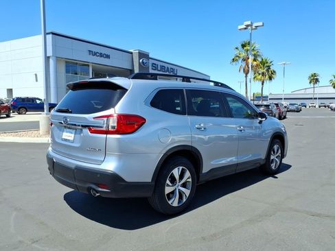 Used 2023 Subaru Ascent Premium w/ Convenience Package image 10