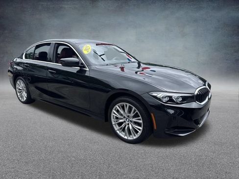 Used 2024 BMW 330i xDrive Sedan AWD/4WD image 4