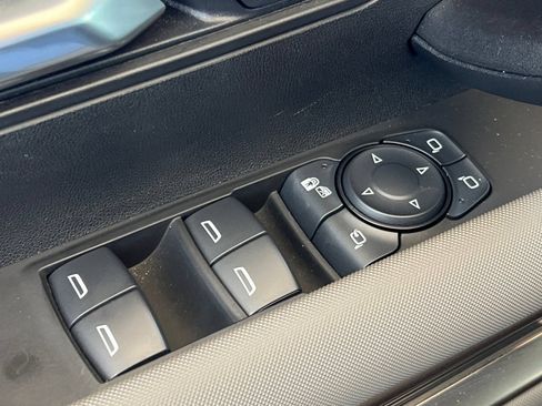 Used 2025 GMC Hummer EV 2X AWD/4WD image 13