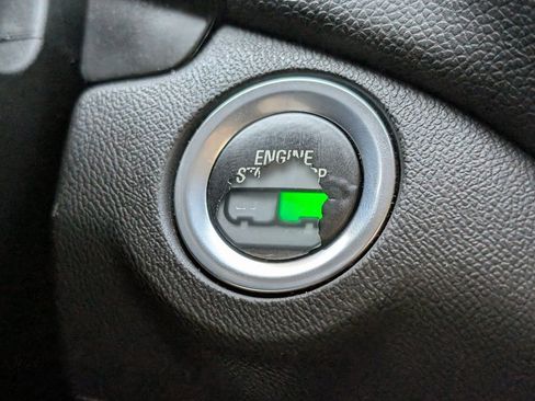 Used 2019 Chevrolet Equinox LT image 24