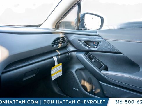 Used 2025 Subaru Crosstrek 2.5i Limited w/ Crosstrek Mirror Package image 14