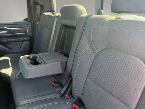 Used 2019 RAM 1500 Big Horn AWD/4WD image 34