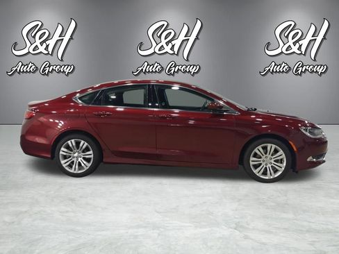 Used 2015 Chrysler 200 Limited w/ Comfort Group FWD image 17