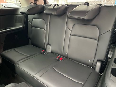 New 2025 Nissan Pathfinder Platinum image 24