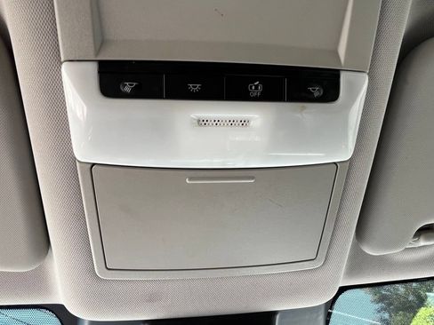 Used 2021 Nissan Rogue S AWD/4WD image 19