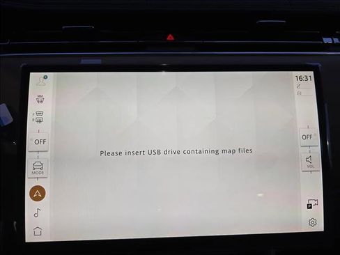 New 2026 Land Rover Range Rover Long Wheelbase SE image 21