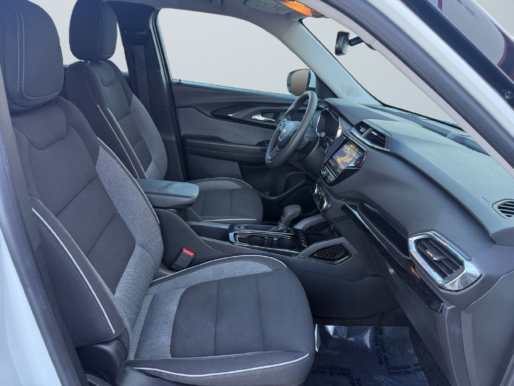 Used 2023 Chevrolet TrailBlazer LT w/ Convenience Package AWD/4WD image 15