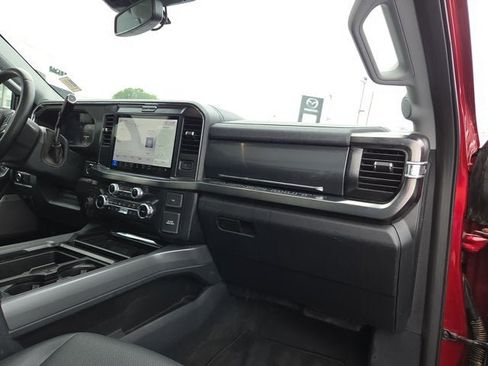 Used 2026 Ford F350 Lariat w/ Black Appearance Package AWD/4WD image 15