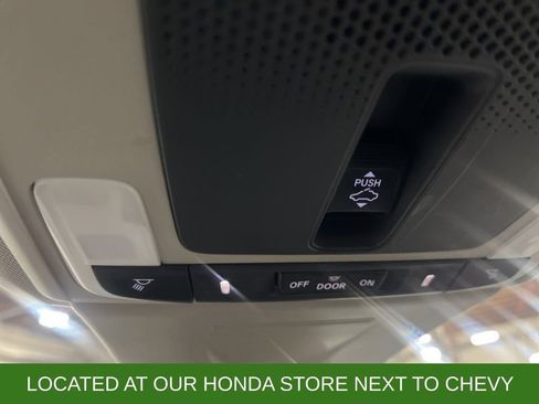 Used 2024 Honda Civic EX-L image 15