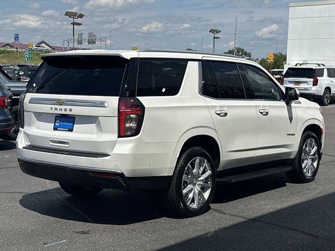 Used 2023 Chevrolet Tahoe High Country w/ Advanced Technology Package AWD/4WD image 2
