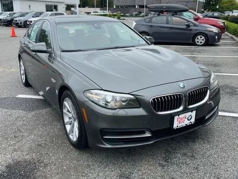 Used 2014 BMW 535i xDrive Sedan AWD/4WD image 12