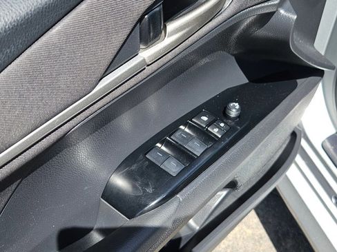 Used 2025 Toyota Camry LE FWD image 11