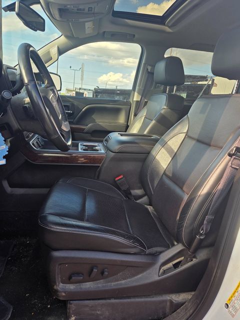 Used 2017 GMC Sierra 1500 SLT w/ SLT Premium Package AWD/4WD image 8
