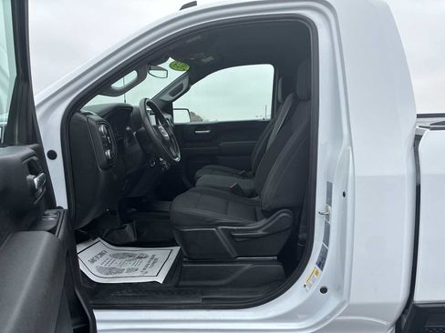 Used 2024 GMC Sierra 2500 Pro w/ Convenience Package image 18