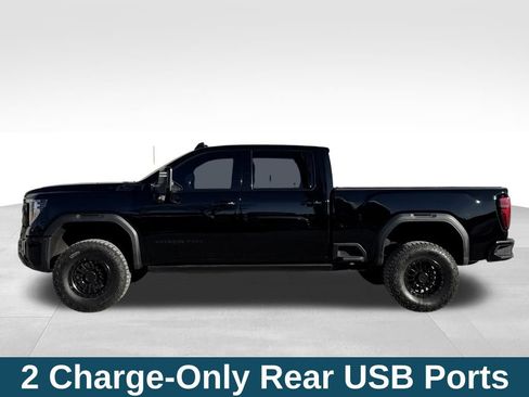 Used 2025 GMC Sierra 2500 AT4X image 38