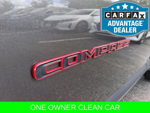 Used 2023 Jeep Compass Trailhawk w/ Trailhawk Convenience Group AWD/4WD image 7
