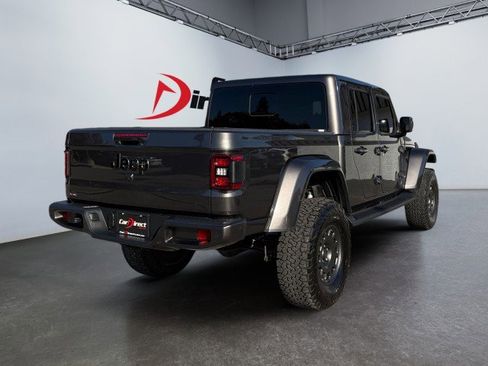 Used 2021 Jeep Gladiator Overland image 11