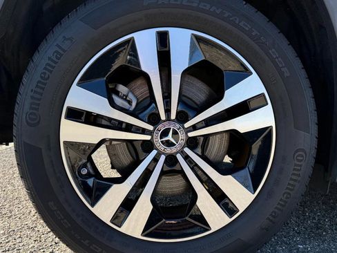 Used 2024 Mercedes-Benz GLA 250 image 25