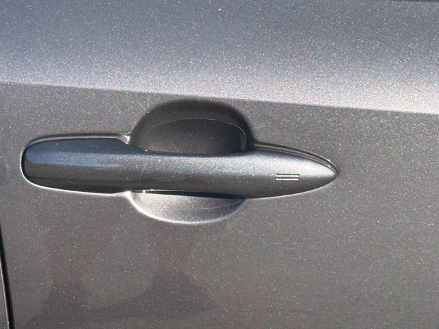 Used 2021 Toyota Corolla SE w/ SE Preferred Package FWD image 10