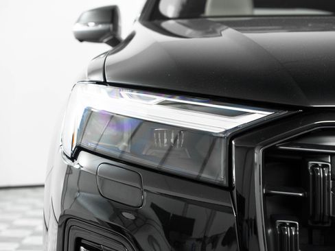 New 2025 Audi Q7 3.0T Premium Plus image 10