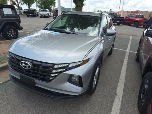 Used 2024 Hyundai Tucson SEL image 1