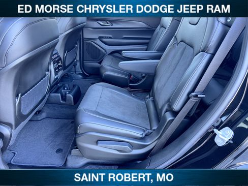 New 2025 Jeep Grand Cherokee L Altitude AWD/4WD image 28