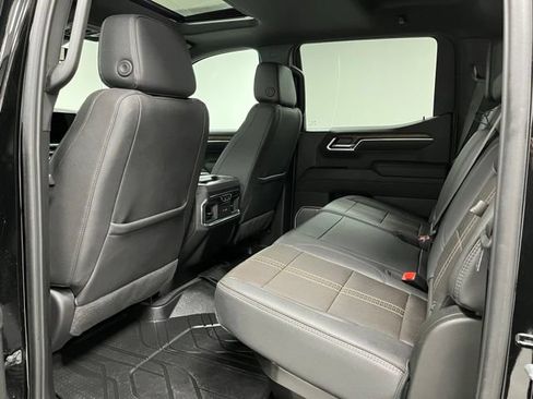 Used 2025 Chevrolet Silverado 1500 High Country w/ Midnight Edition AWD/4WD image 45