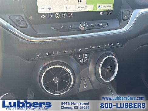 Used 2024 Chevrolet Blazer LT w/ Sound & Technology Package image 18