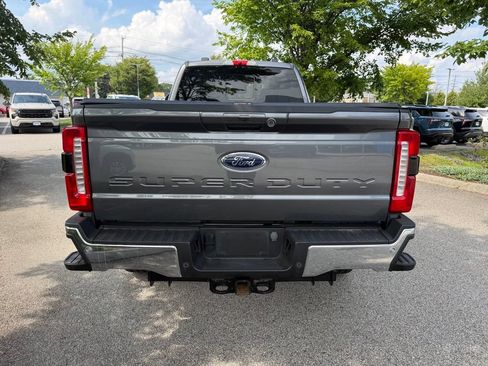 Used 2023 Ford F350 Lariat w/ Lariat Ultimate Package AWD/4WD image 4