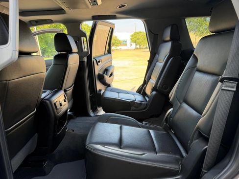 Used 2018 Chevrolet Tahoe LT RWD image 29