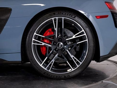 Used 2022 Audi R8 V10 performance image 11