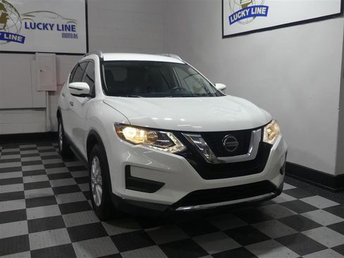 Used 2019 Nissan Rogue SV image 5