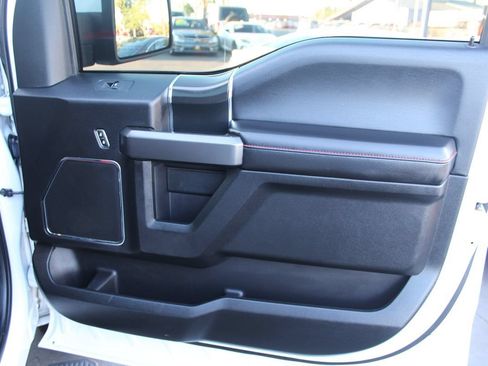 Used 2018 Ford F150 Lariat w/ Equipment Group 502A Luxury AWD/4WD image 30