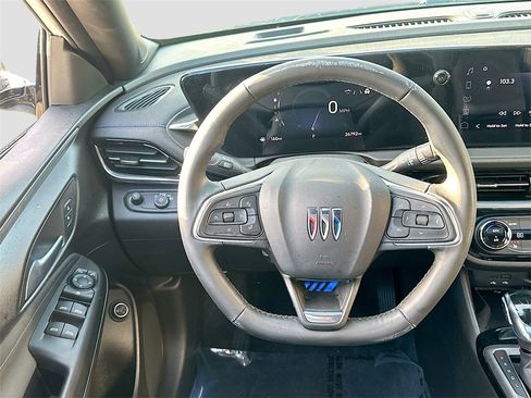 Used 2024 Buick Envista Sport Touring w/ Convenience I Package image 22