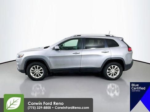 Used 2019 Jeep Cherokee Latitude w/ Cold Weather Group image 5